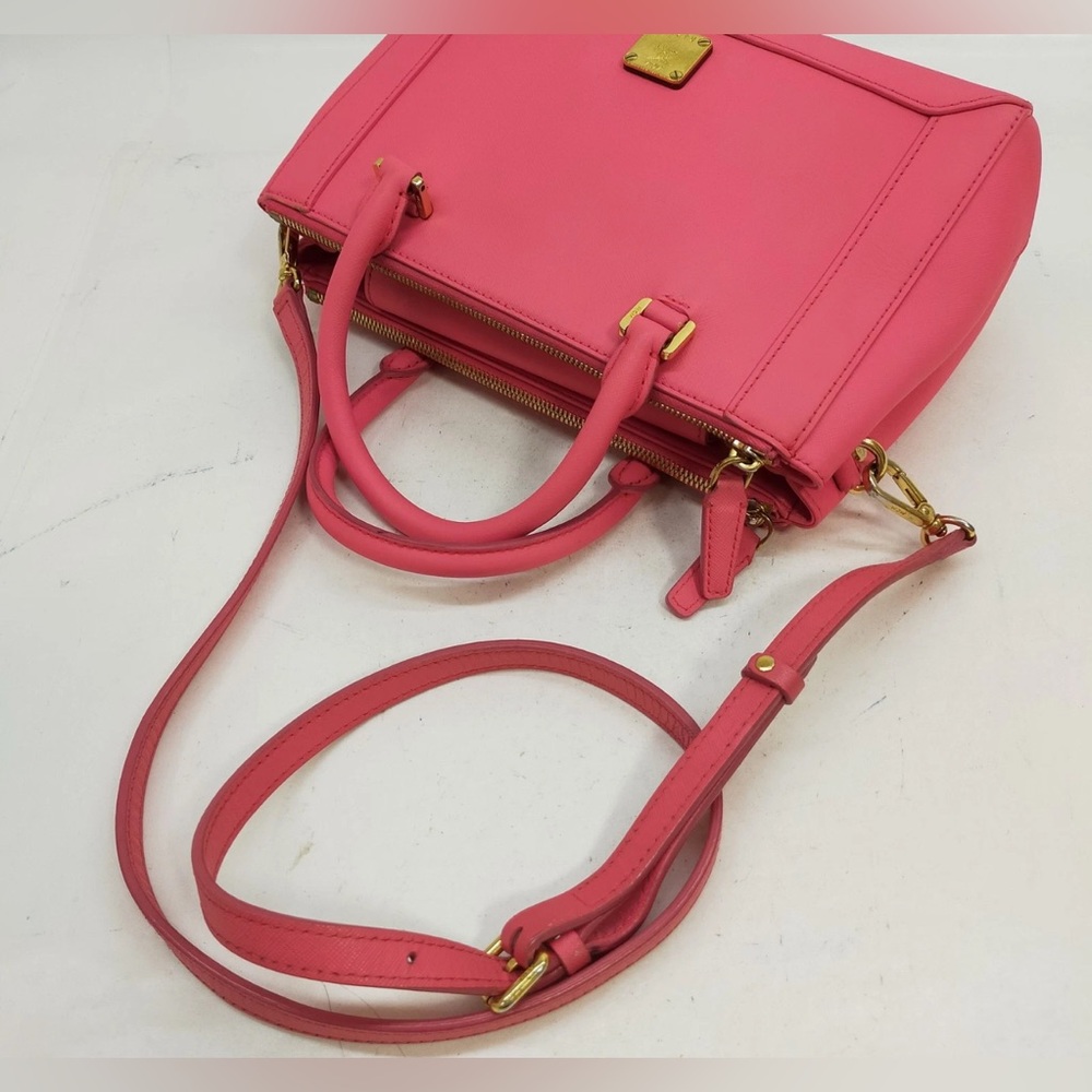 Authentic MCM Hand Bag Pink Leather crossbody purse HOT PINK - Picture 4 of 9